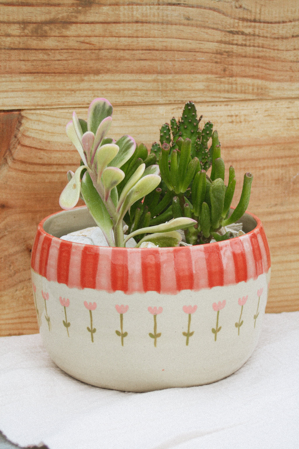 Cache pot